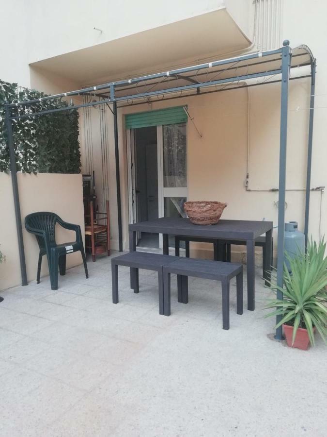 La Terrazza Apartment Cagliari Dış mekan fotoğraf